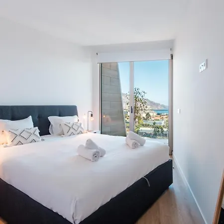 Guestready - Elegant Madeira Retreat דירה