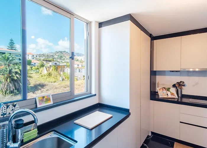 Lägenhet Guestready - Elegant Madeira Retreat *