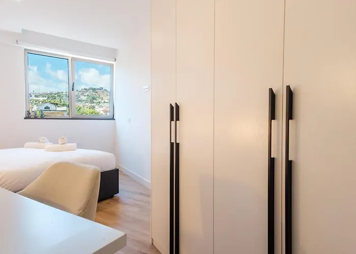 Guestready - Elegant Madeira Retreat Lägenhet *