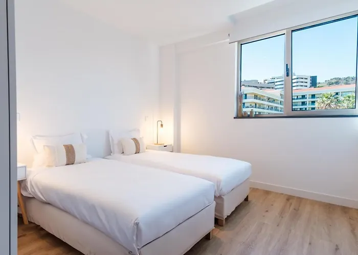 Lägenhet Guestready - Elegant Madeira Retreat *